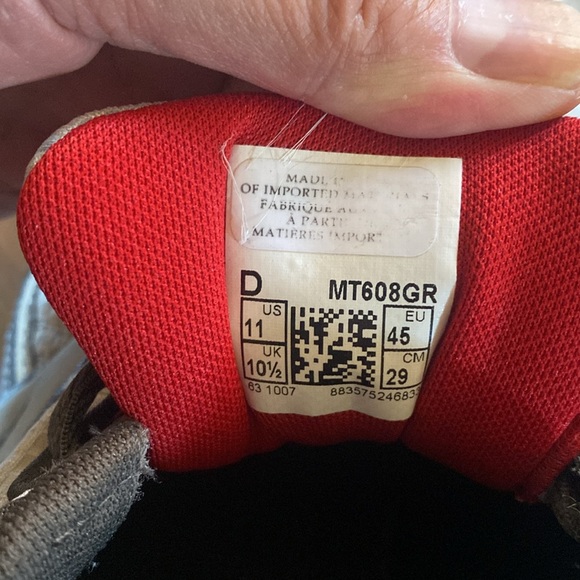 New Balance‎ ABZORE Outdoor Hiking Shoes Men's 11 White Gray MT608TR All Terrain - Picture 3 of 11